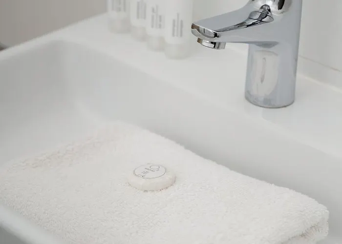 Stylish One Bedroom Perfectly Located By Renters * Wrocław