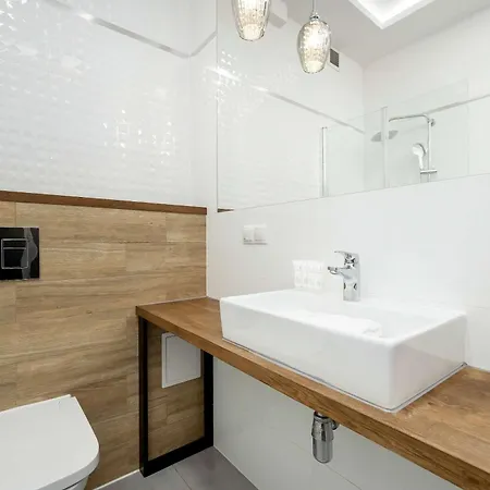 Stylish One Bedroom Perfectly Located By Renters فروتسواف