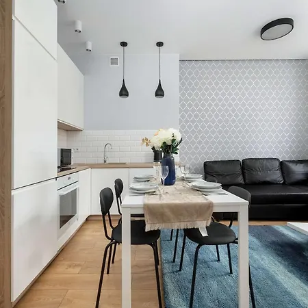 شقة Stylish One Bedroom Perfectly Located By Renters *