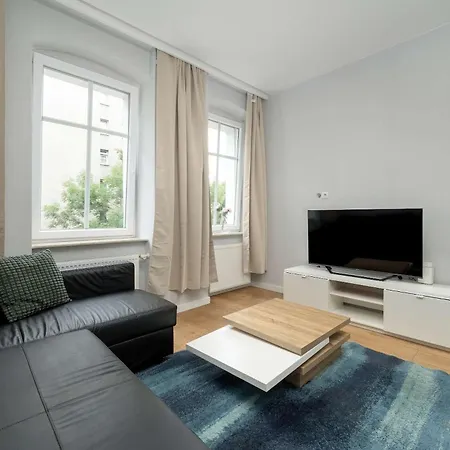 Stylish One Bedroom Perfectly Located By Renters Lejlighed *